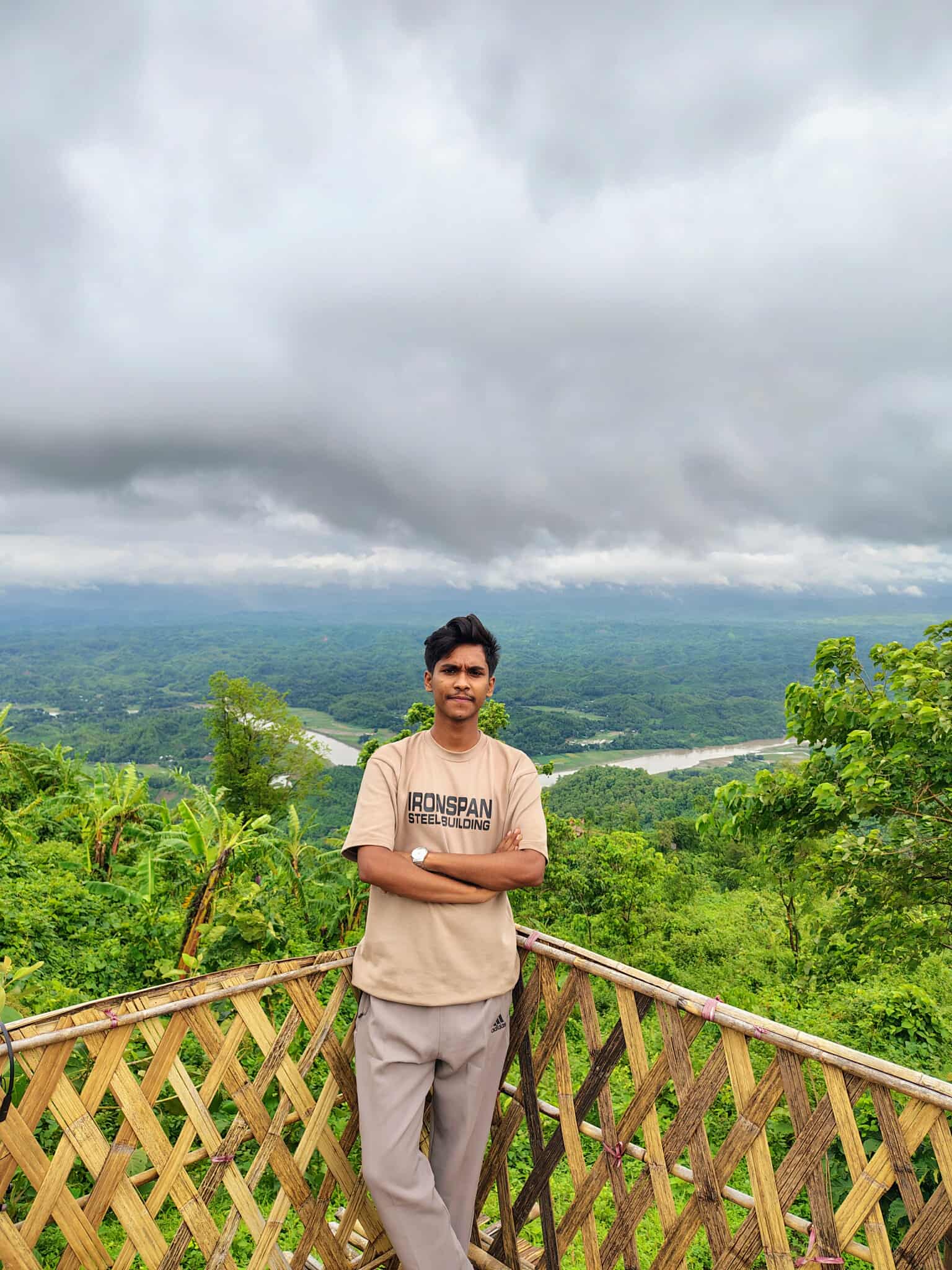 তুষার হোসেন