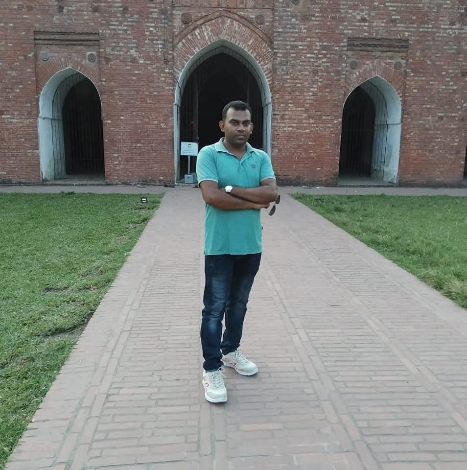 মোঃ রাসেল